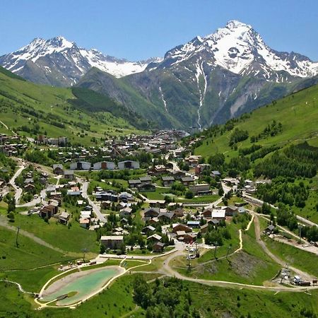 Апартаменты Le Montana Ле дез Альп Экстерьер фото